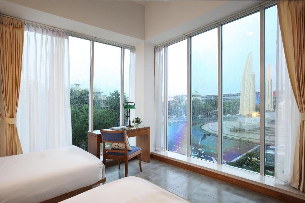 Baan Dinso Hostel@Ratchadamnoen Bangkok Zimmer foto